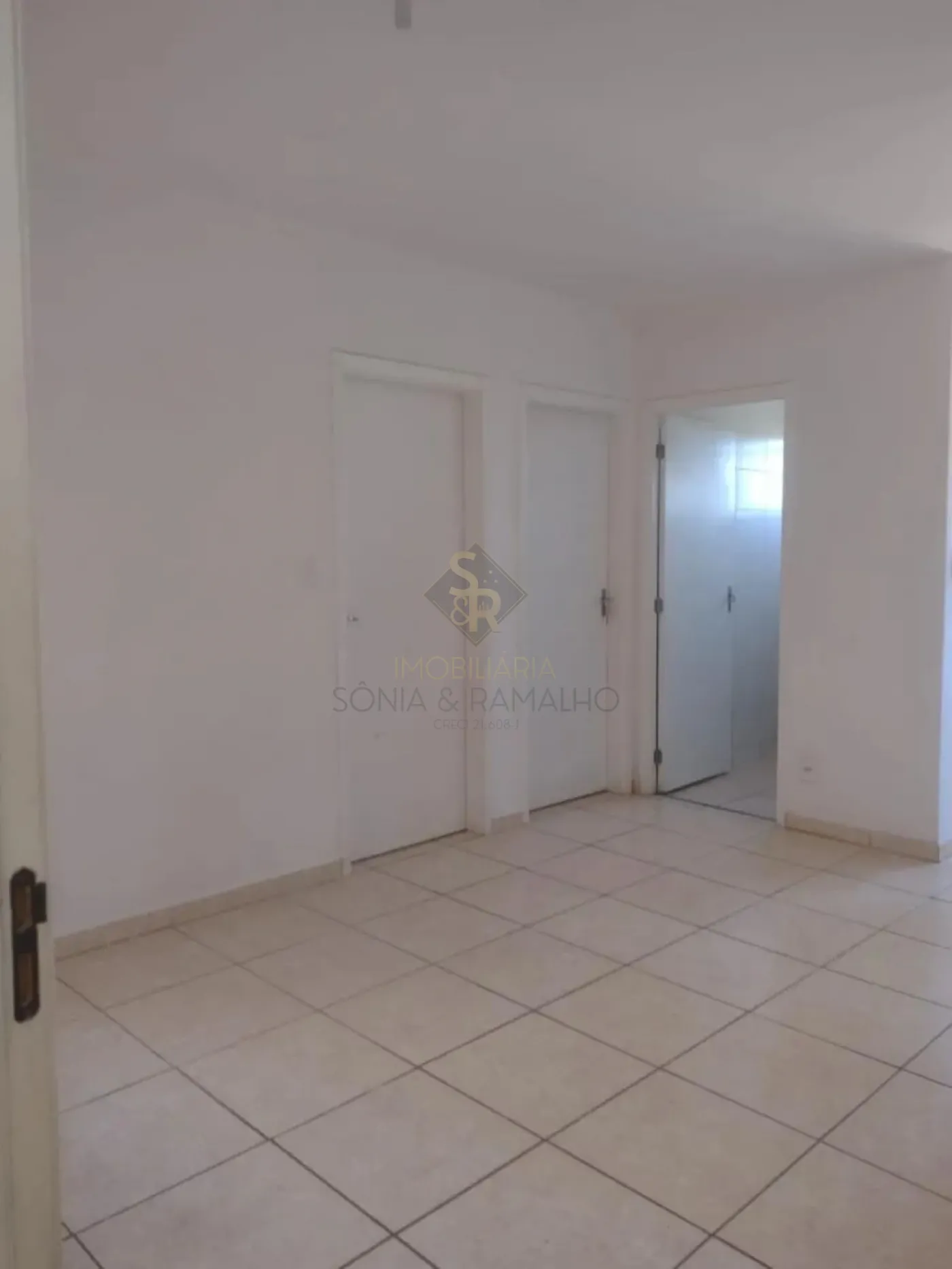 Alugar Apartamentos / Padr&atilde;o em Bonfim Paulista R$ 1.400,00 - Foto 3