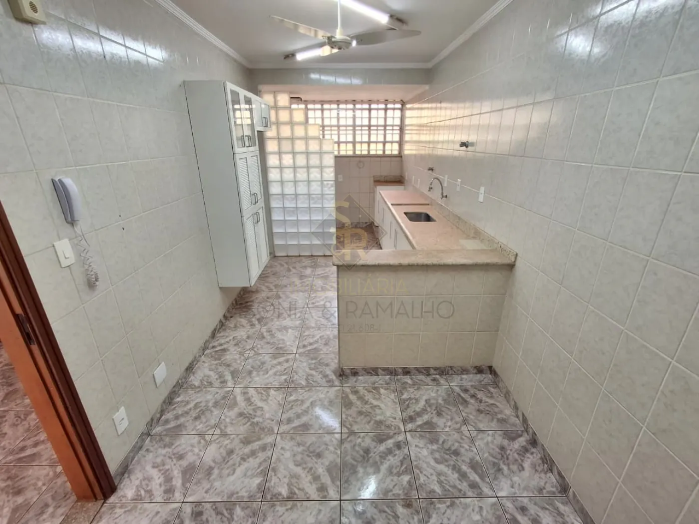 Comprar Apartamentos / Padr&atilde;o em Ribeir&atilde;o Preto R$ 350.000,00 - Foto 7
