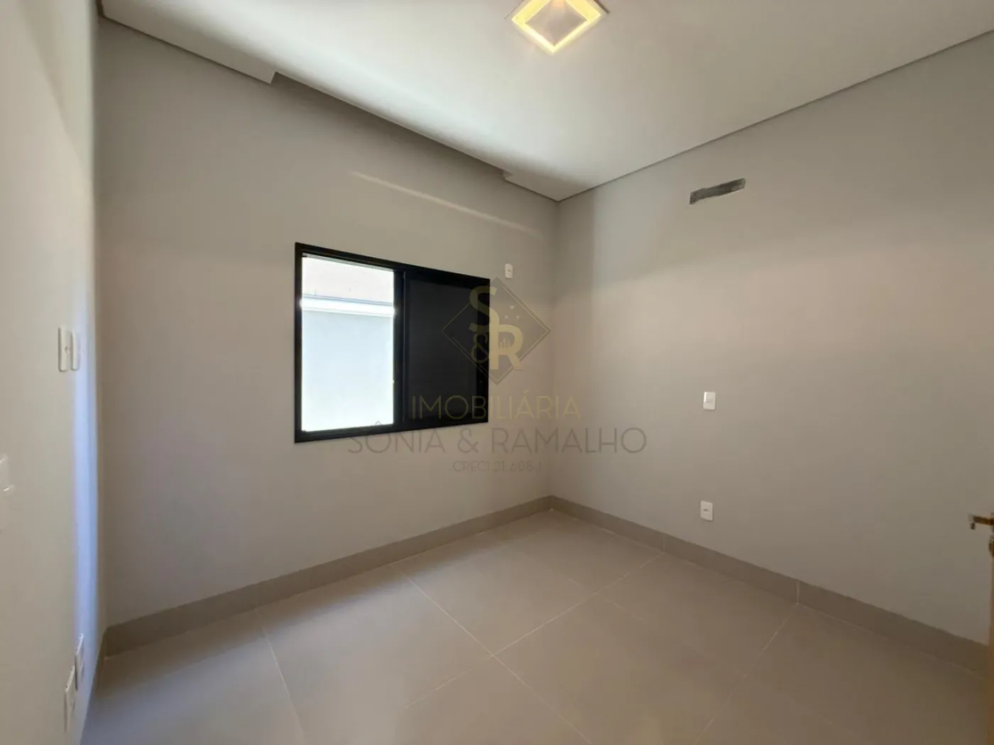 Alugar Casas Residenciais / Condom&iacute;nio em Bonfim Paulista R$ 7.900,00 - Foto 16
