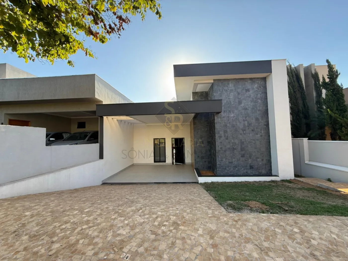 Alugar Casas Residenciais / Condom&iacute;nio em Bonfim Paulista R$ 7.900,00 - Foto 1