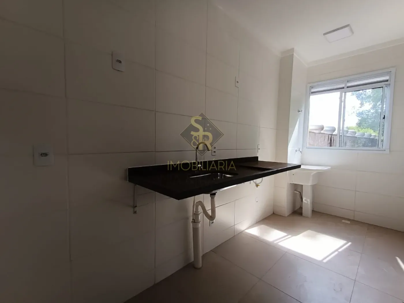 Alugar Apartamentos / Padr&atilde;o em Ribeir&atilde;o Preto R$ 1.000,00 - Foto 5