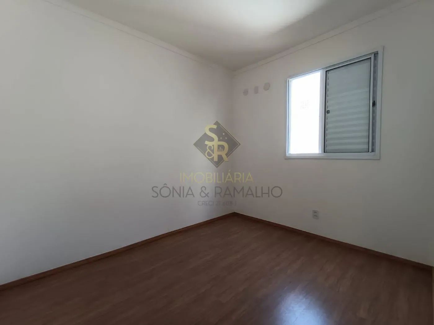 Alugar Apartamentos / Padr&atilde;o em Ribeir&atilde;o Preto R$ 1.000,00 - Foto 7