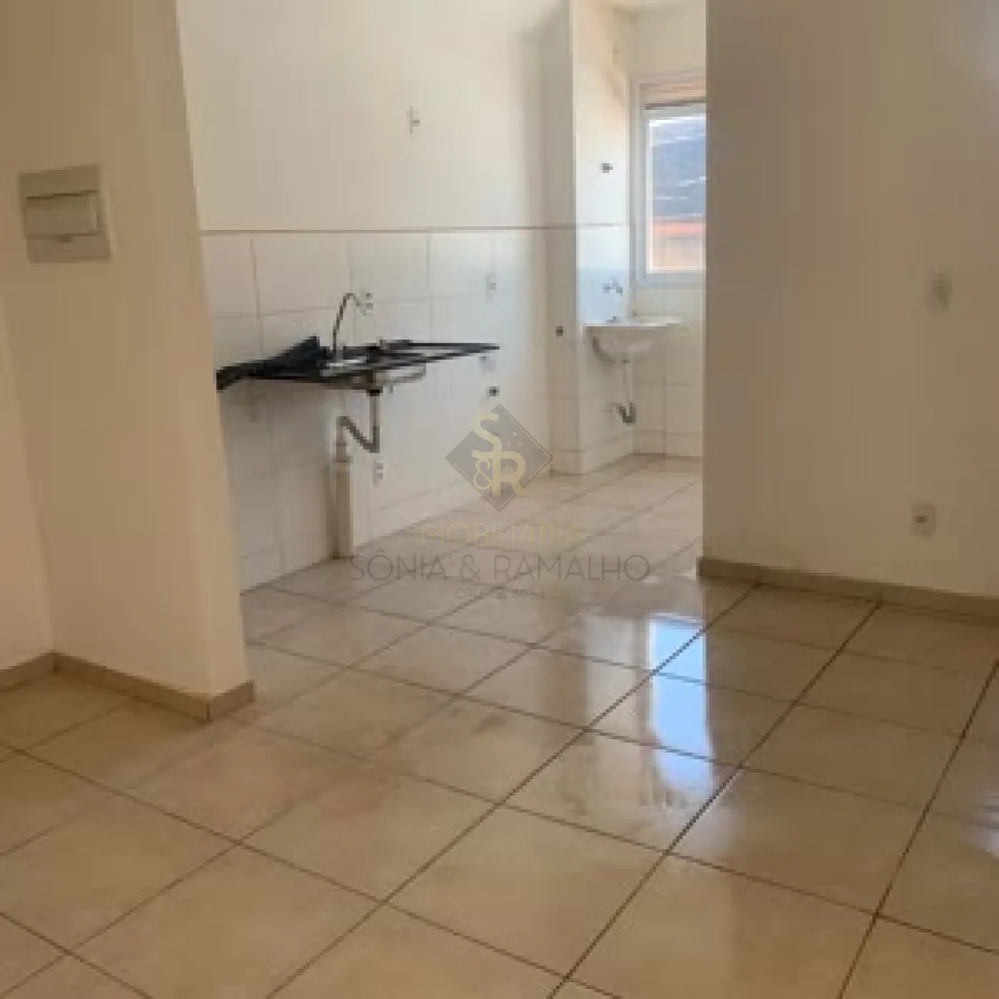 Alugar Apartamentos / Padr&atilde;o em Ribeir&atilde;o Preto R$ 900,00 - Foto 3