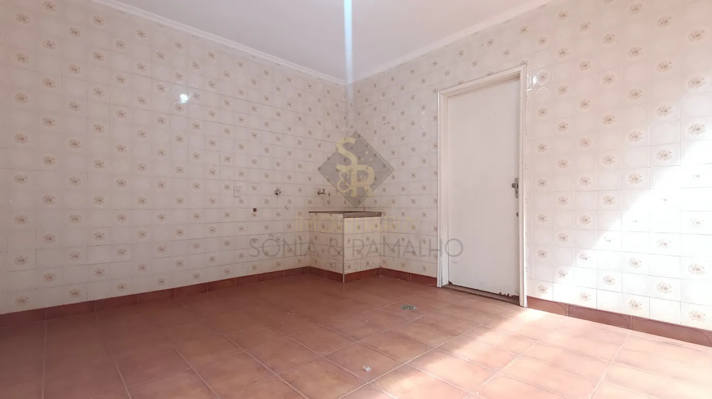 Alugar Casas Residenciais / &Aacute;rea de LazerEd&iacute;cula em Ribeir&atilde;o Preto R$ 850,00 - Foto 15