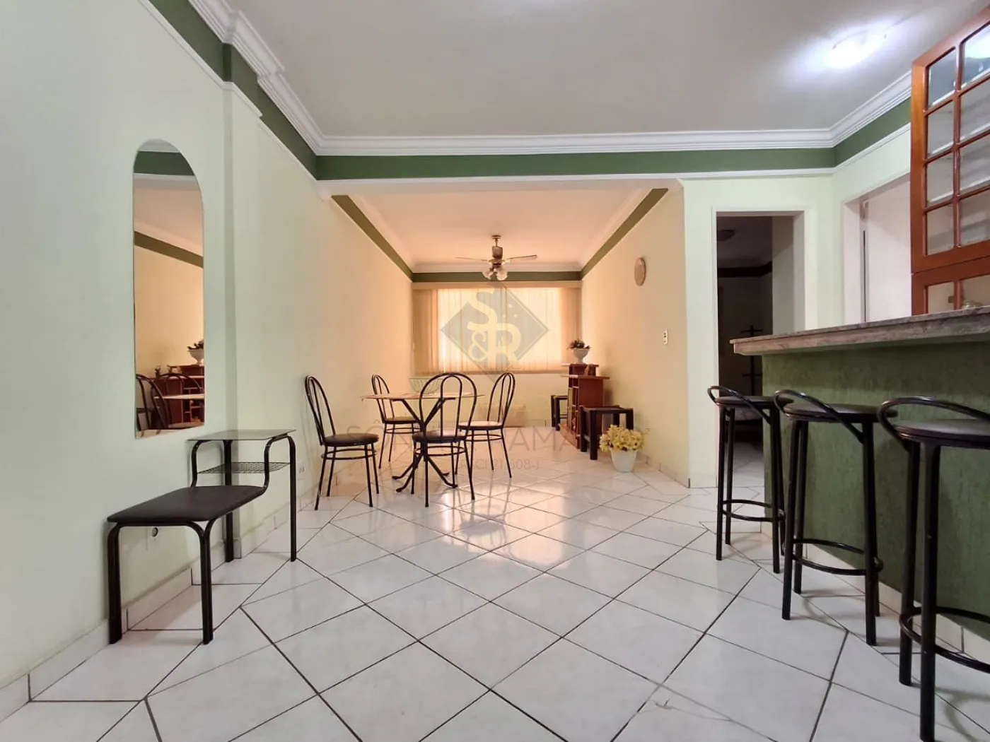 Alugar Apartamentos / Padr&atilde;o em Ribeir&atilde;o Preto R$ 1.100,00 - Foto 1