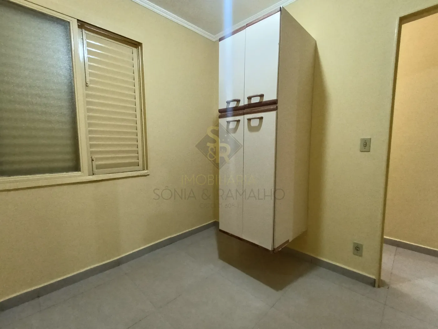 Alugar Apartamentos / Padr&atilde;o em Ribeir&atilde;o Preto R$ 800,00 - Foto 6