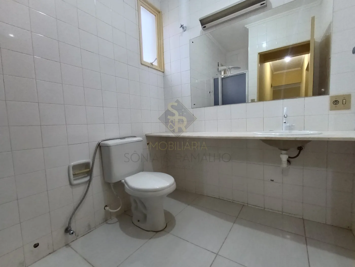 Alugar Apartamentos / Padr&atilde;o em Ribeir&atilde;o Preto R$ 800,00 - Foto 9