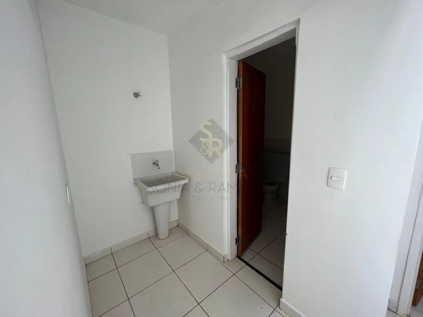 Alugar Im&oacute;veis Comerciais / Casa Comercial em Ribeir&atilde;o Preto R$ 3.200,00 - Foto 7