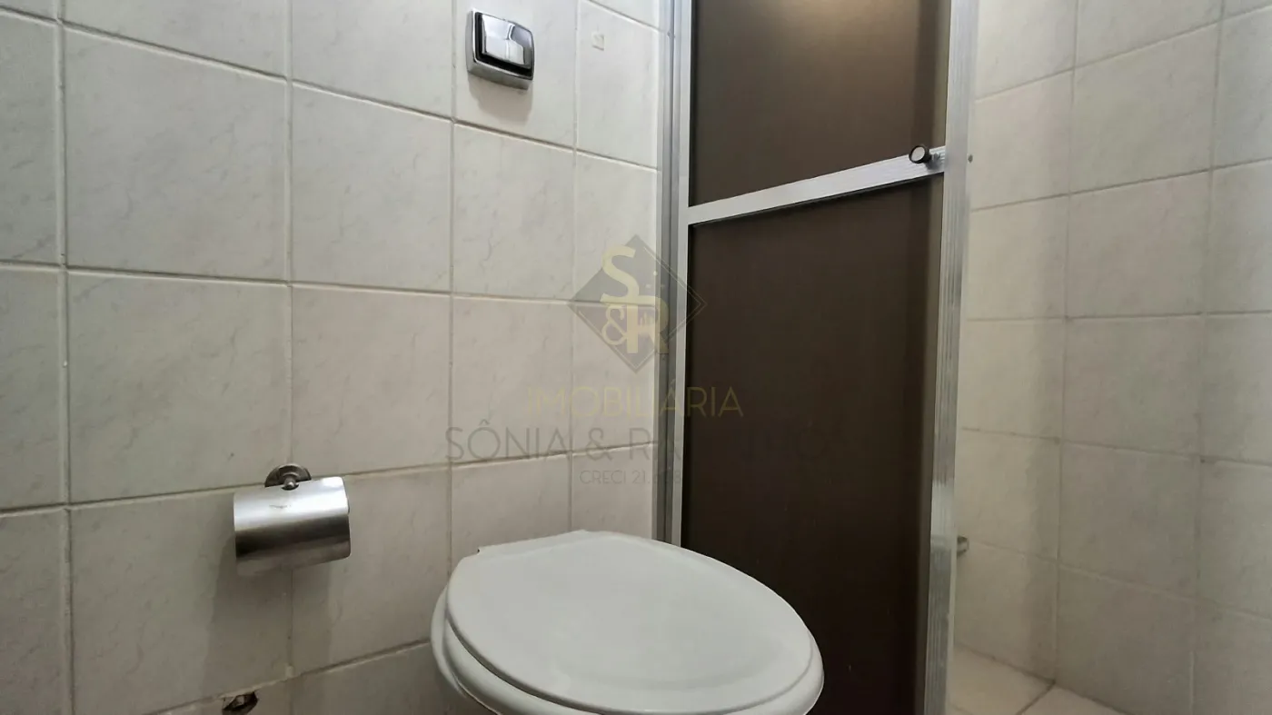 Alugar Apartamentos / Padr&atilde;o em Ribeir&atilde;o Preto R$ 1.100,00 - Foto 24