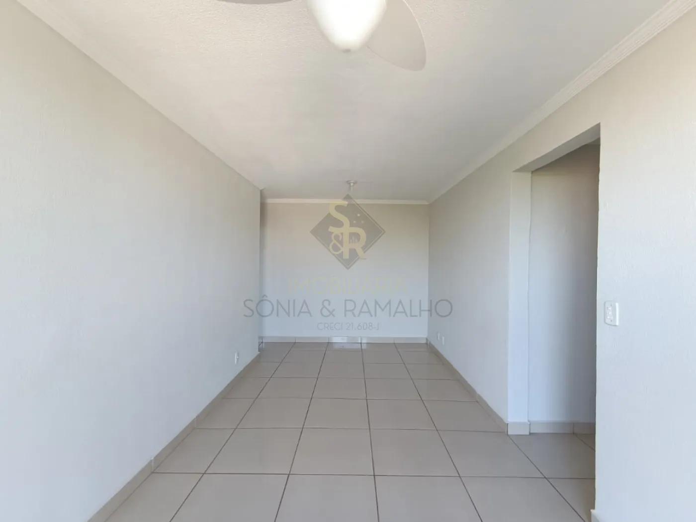 Alugar Apartamentos / Padr&atilde;o em Ribeir&atilde;o Preto R$ 1.700,00 - Foto 5