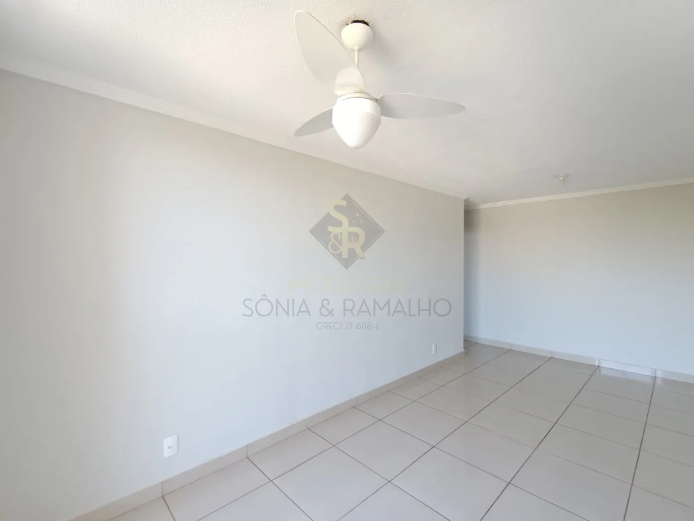 Alugar Apartamentos / Padr&atilde;o em Ribeir&atilde;o Preto R$ 1.700,00 - Foto 4