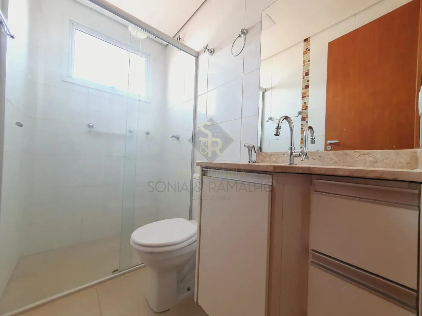 Alugar Apartamentos / Padr&atilde;o em Ribeir&atilde;o Preto R$ 2.500,00 - Foto 13