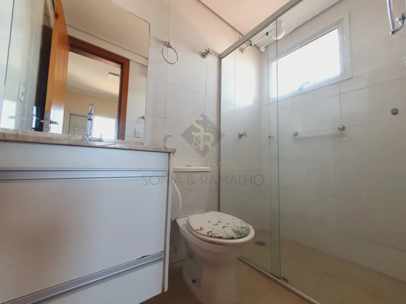 Alugar Apartamentos / Padr&atilde;o em Ribeir&atilde;o Preto R$ 2.500,00 - Foto 16