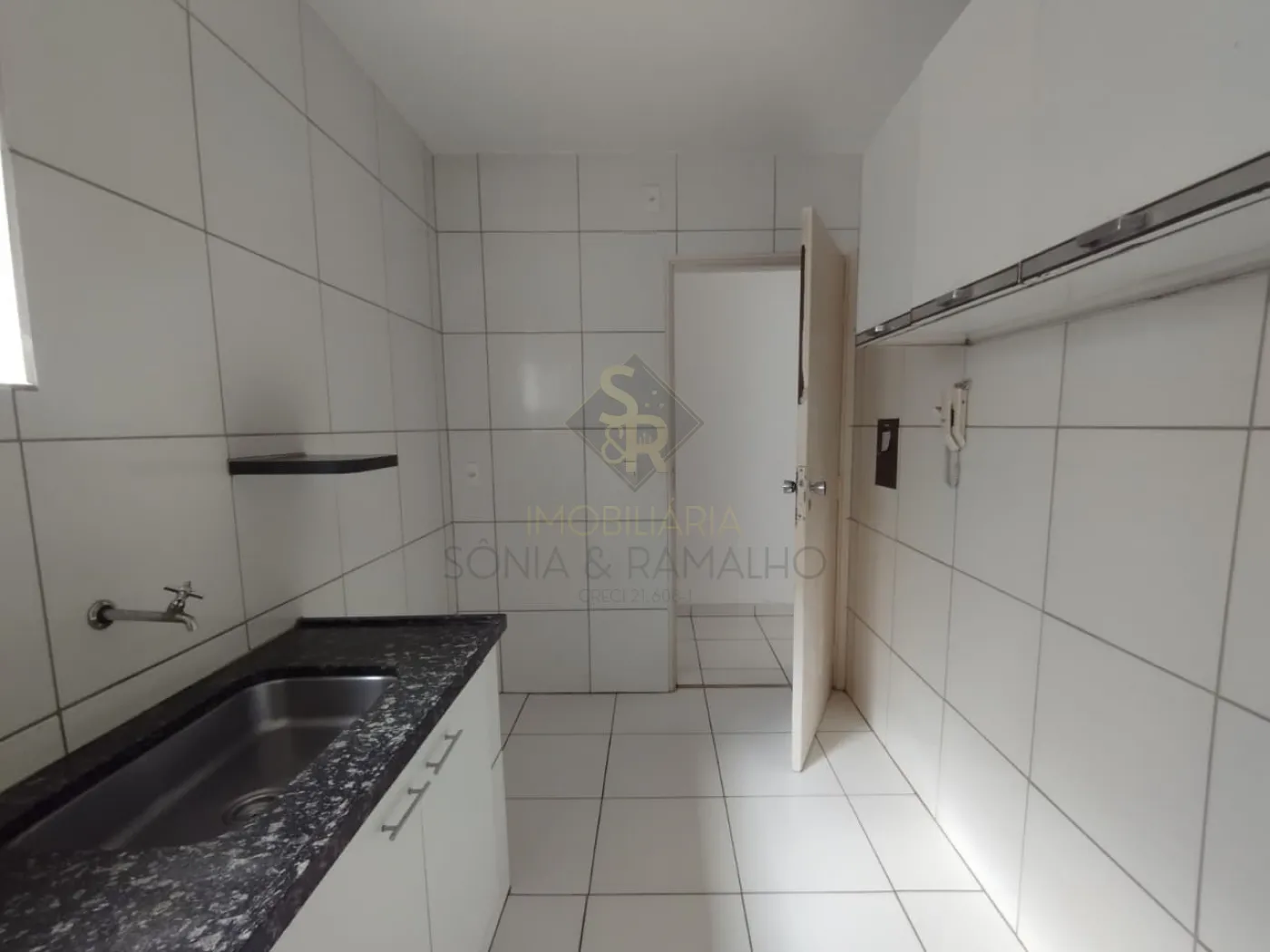 Alugar Apartamentos / Padr&atilde;o em Ribeir&atilde;o Preto R$ 1.050,00 - Foto 8