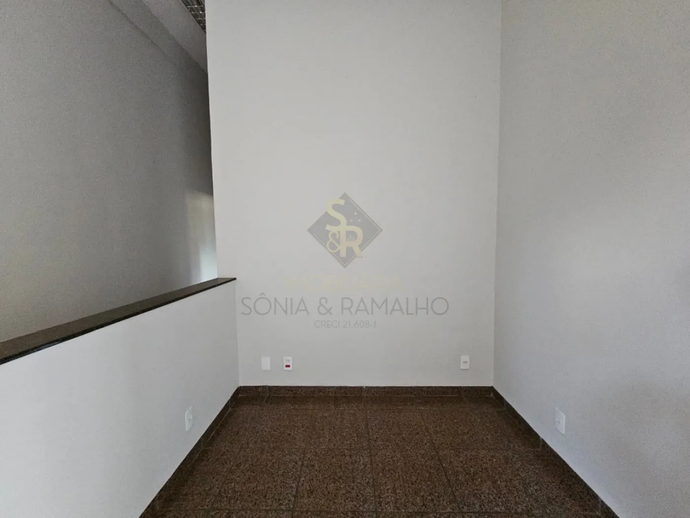 Alugar Im&oacute;veis Comerciais / Casa Comercial em Ribeir&atilde;o Preto R$ 9.300,00 - Foto 3