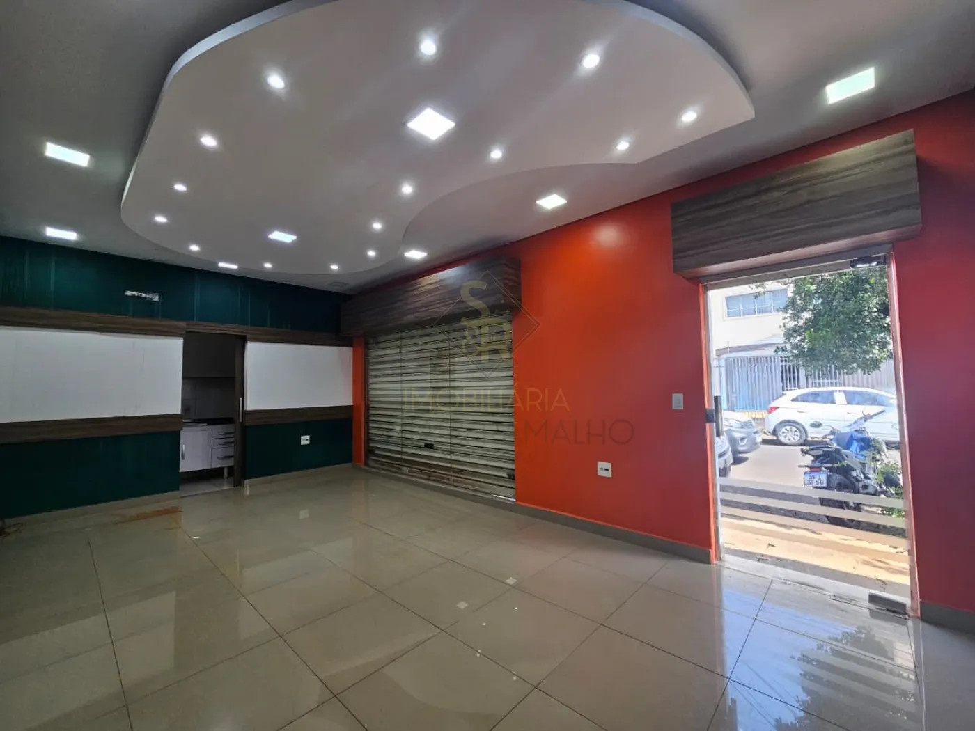 Alugar Im&oacute;veis Comerciais / Sal&atilde;o Comercial em Ribeir&atilde;o Preto R$ 2.200,00 - Foto 2