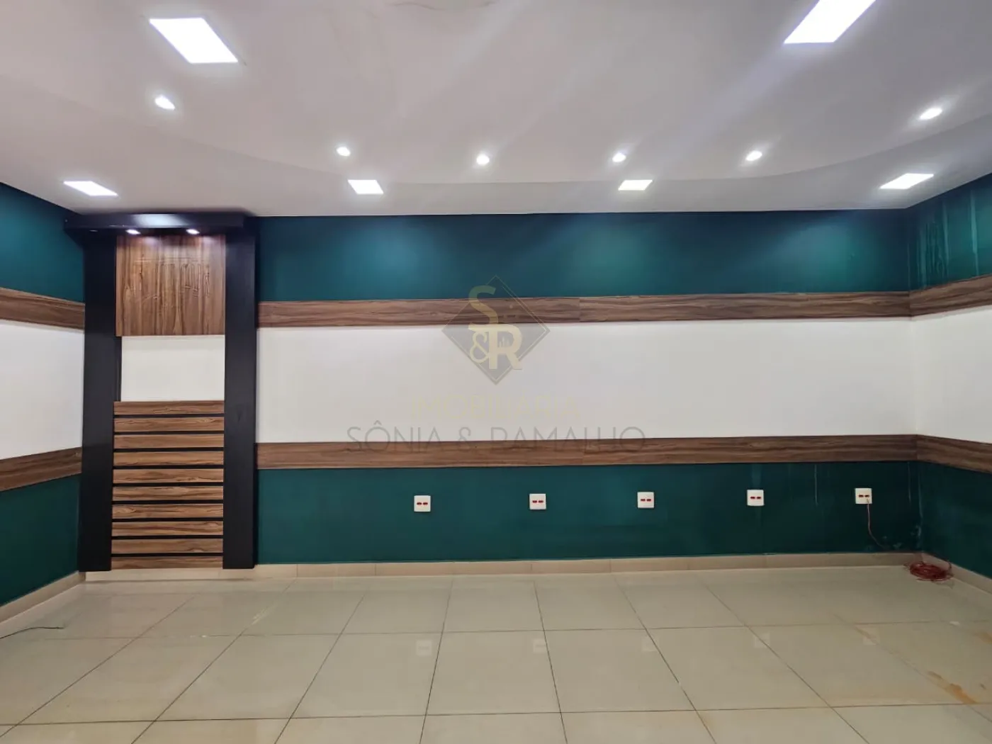 Alugar Im&oacute;veis Comerciais / Sal&atilde;o Comercial em Ribeir&atilde;o Preto R$ 2.200,00 - Foto 8