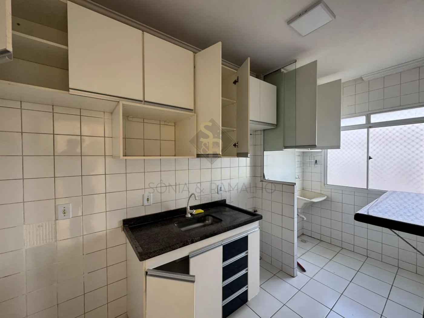 Alugar Apartamentos / Padr&atilde;o em Ribeir&atilde;o Preto R$ 1.500,00 - Foto 9