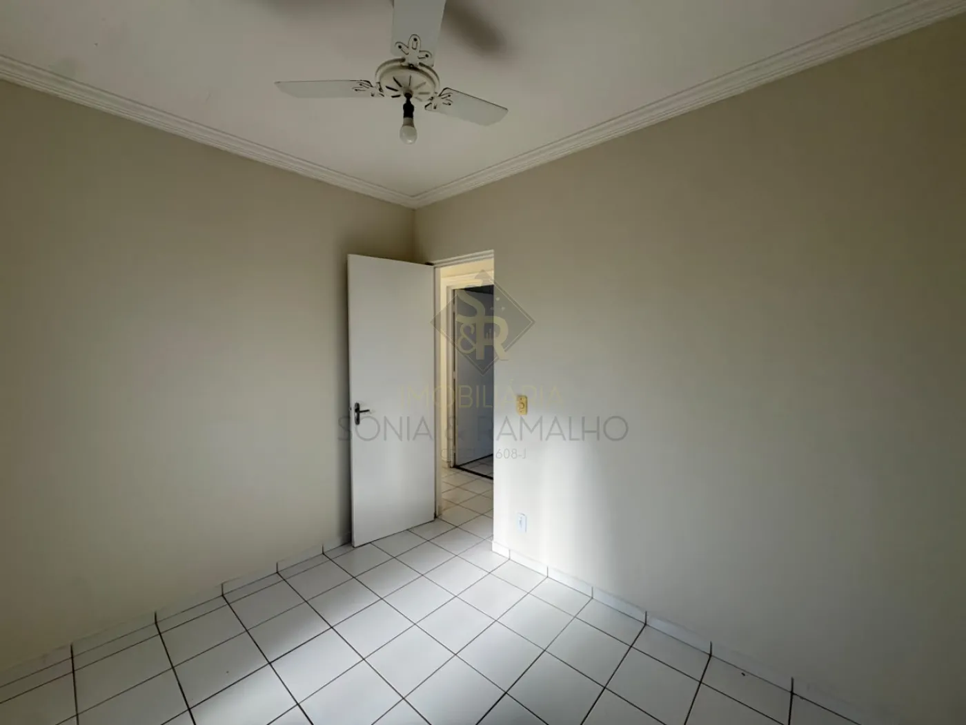 Alugar Apartamentos / Padr&atilde;o em Ribeir&atilde;o Preto R$ 1.500,00 - Foto 20