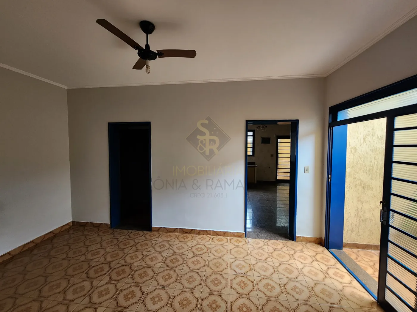 Alugar Casas Residenciais / Padr&atilde;o em Ribeir&atilde;o Preto R$ 8.000,00 - Foto 2