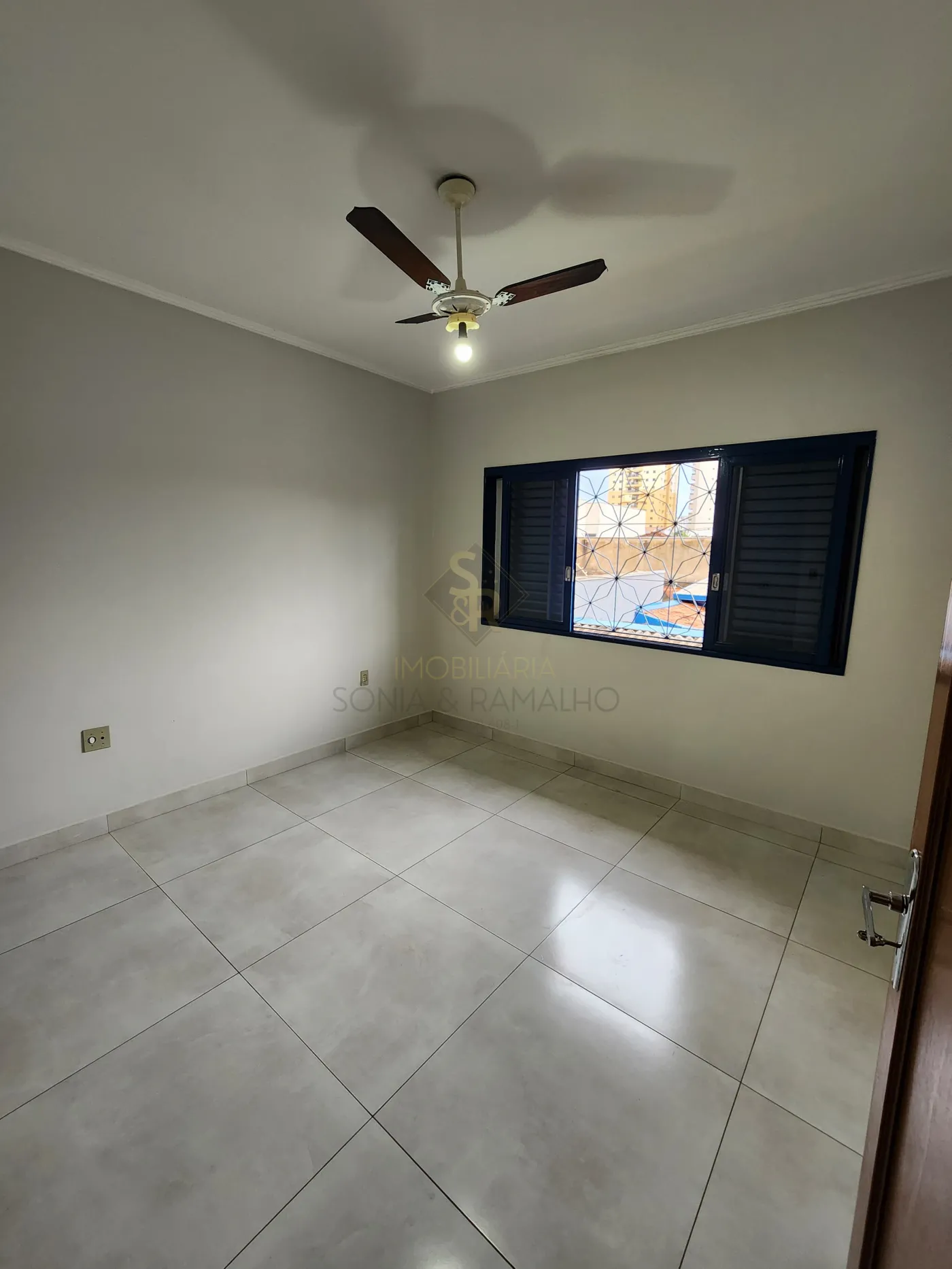 Alugar Casas Residenciais / Padr&atilde;o em Ribeir&atilde;o Preto R$ 8.000,00 - Foto 17