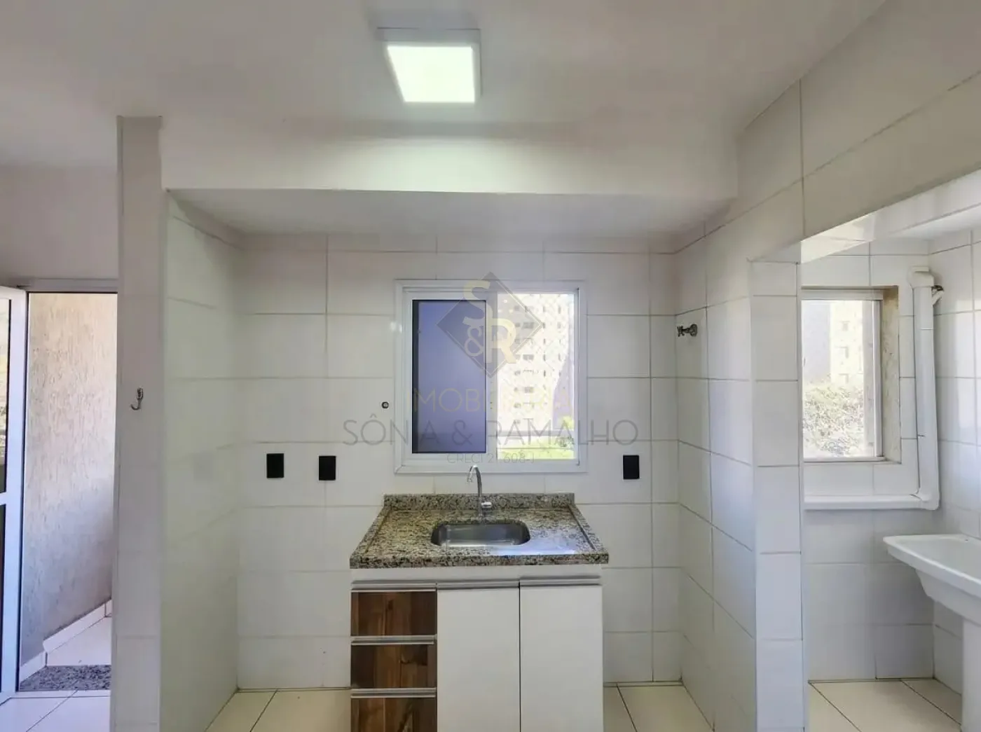 Alugar Apartamentos / Padr&atilde;o em Ribeir&atilde;o Preto R$ 900,00 - Foto 3