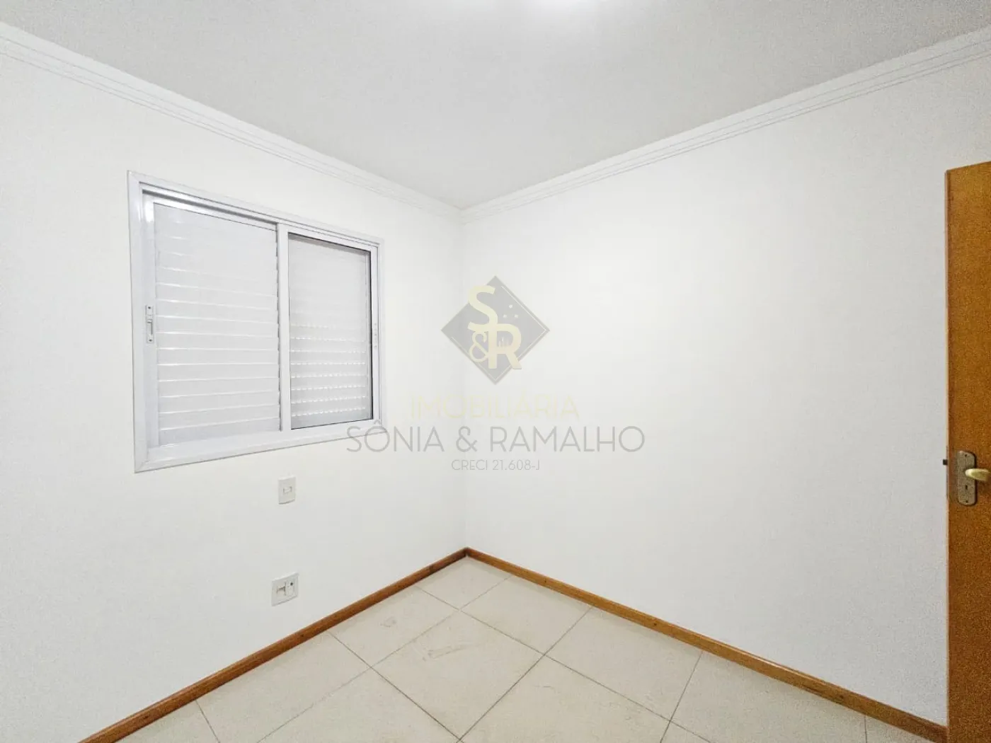Alugar Apartamentos / Padr&atilde;o em Ribeir&atilde;o Preto R$ 4.400,00 - Foto 16