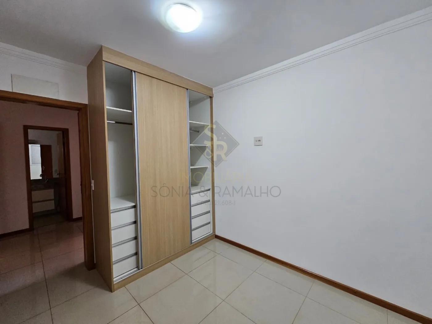 Alugar Apartamentos / Padr&atilde;o em Ribeir&atilde;o Preto R$ 4.400,00 - Foto 14