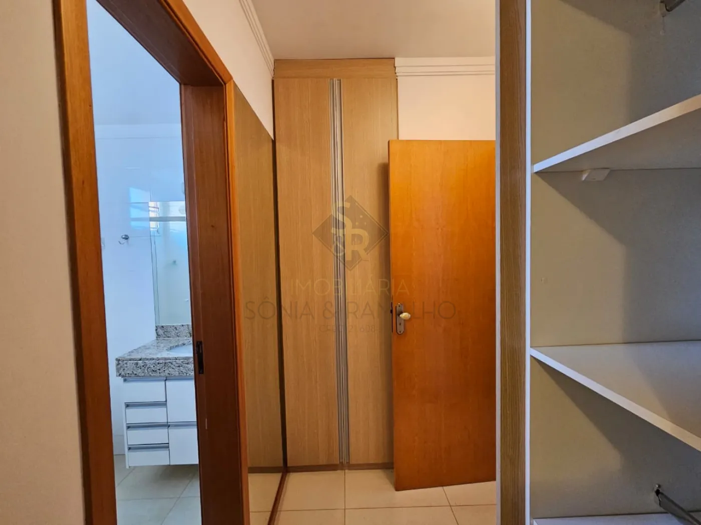 Alugar Apartamentos / Padr&atilde;o em Ribeir&atilde;o Preto R$ 4.400,00 - Foto 27