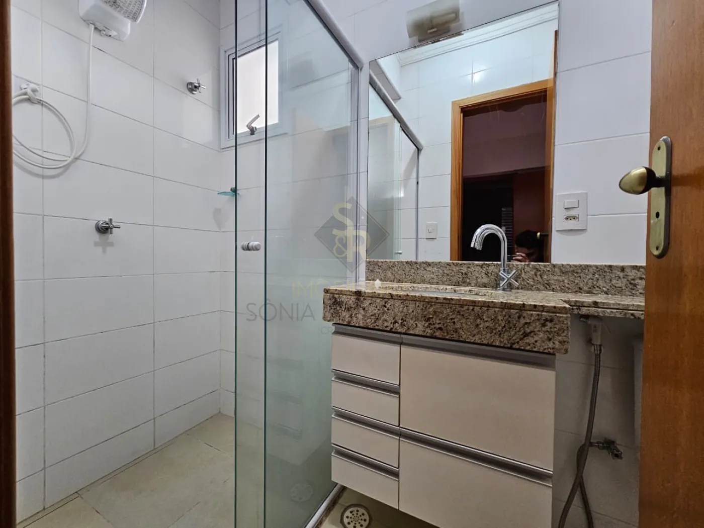 Alugar Apartamentos / Padr&atilde;o em Ribeir&atilde;o Preto R$ 4.400,00 - Foto 35