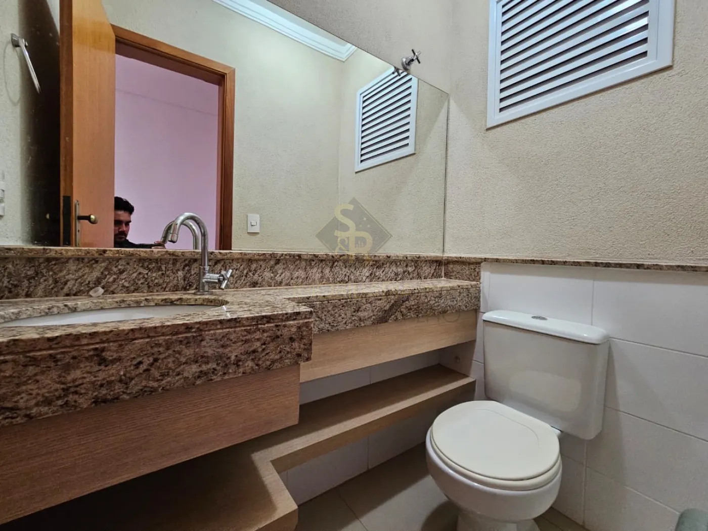 Alugar Apartamentos / Padr&atilde;o em Ribeir&atilde;o Preto R$ 4.400,00 - Foto 36