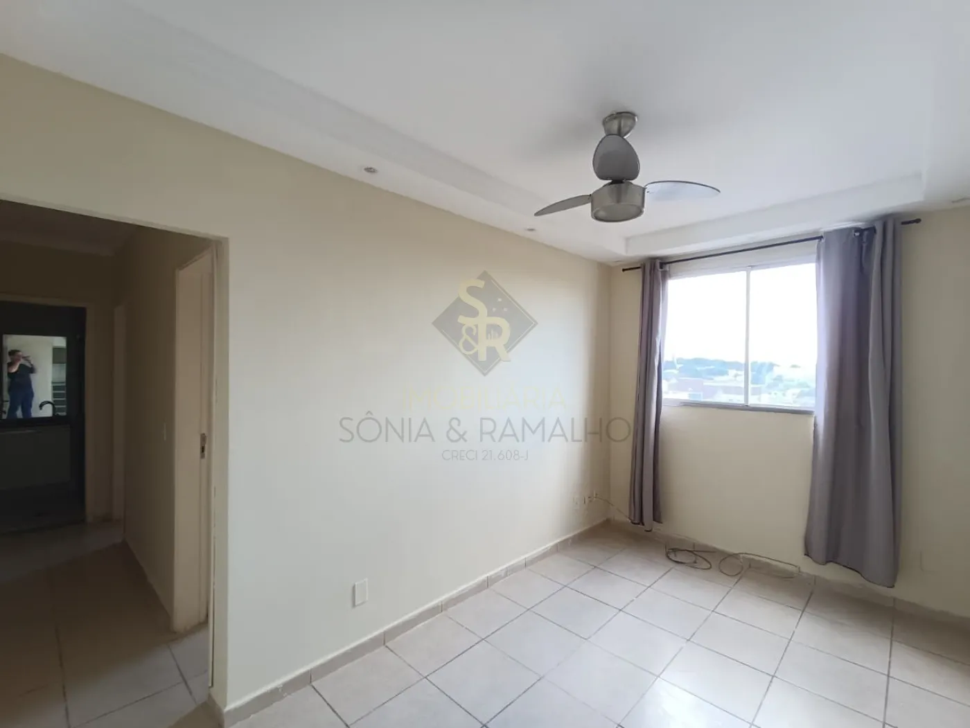 Comprar Apartamentos / Padr&atilde;o em Ribeir&atilde;o Preto R$ 200.000,00 - Foto 4