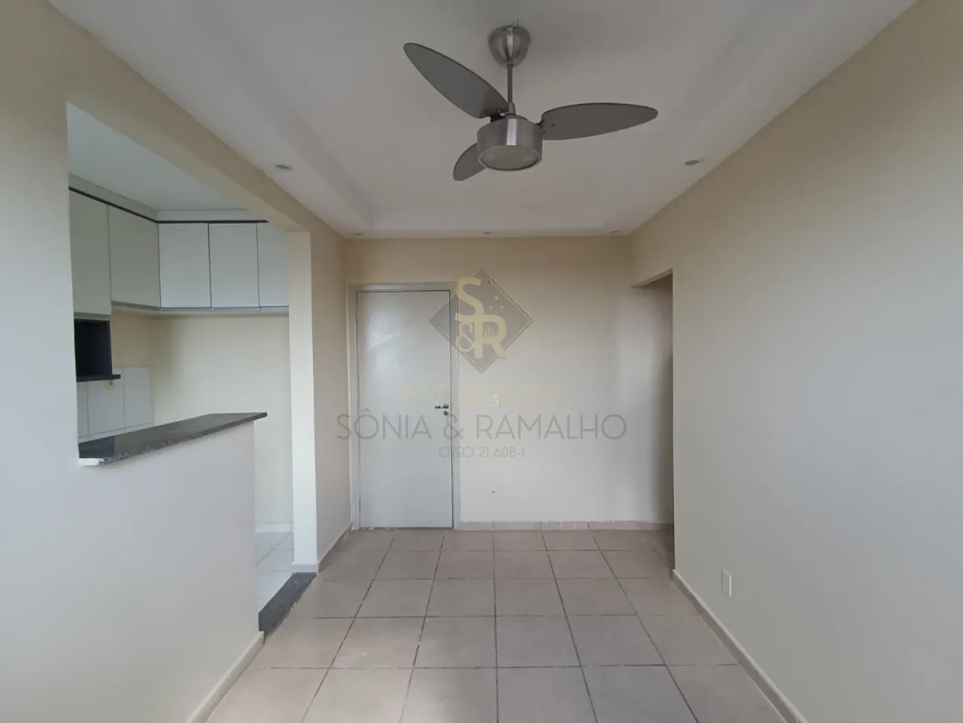 Comprar Apartamentos / Padr&atilde;o em Ribeir&atilde;o Preto R$ 200.000,00 - Foto 1