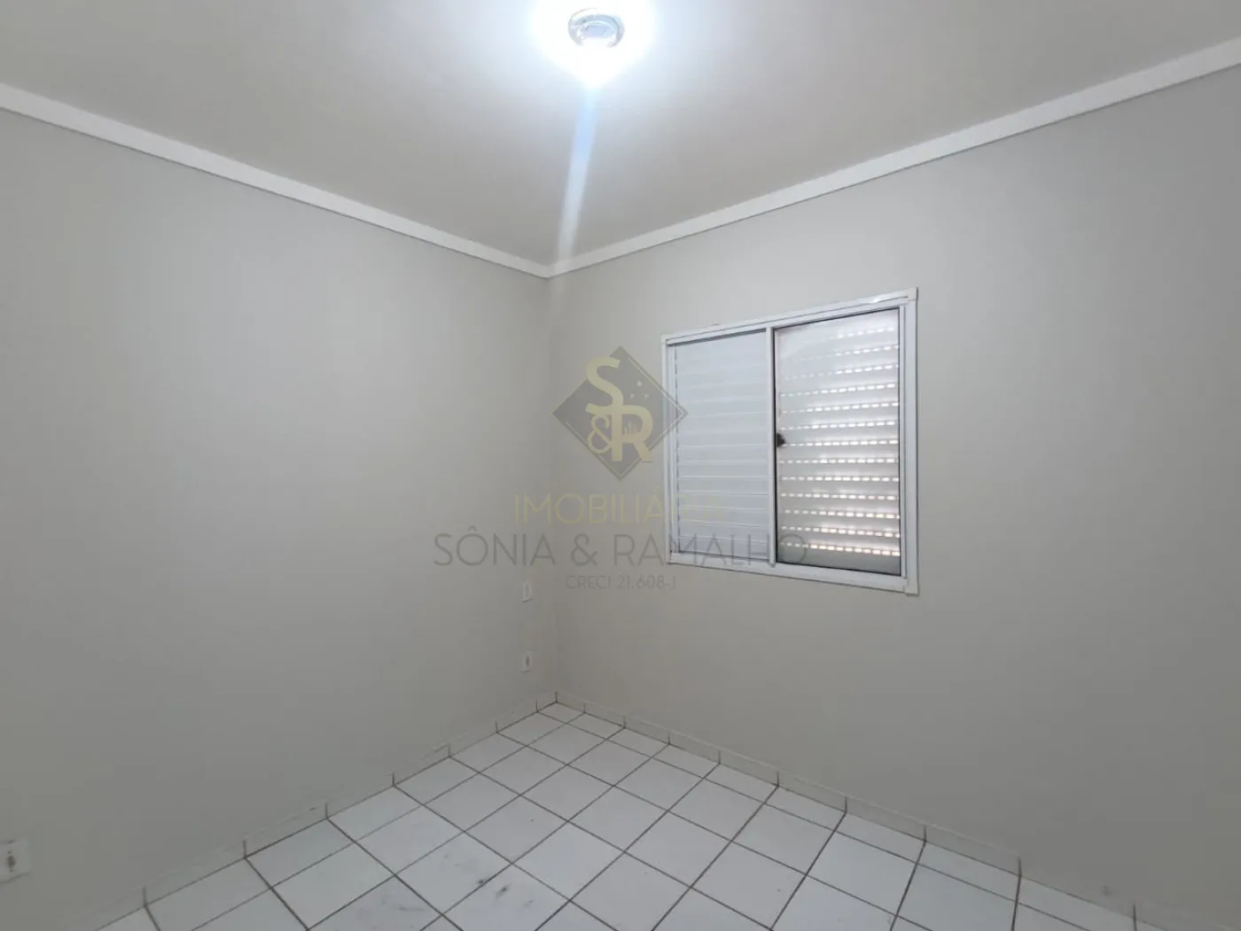 Alugar Apartamentos / Padr&atilde;o em Ribeir&atilde;o Preto R$ 1.200,00 - Foto 14