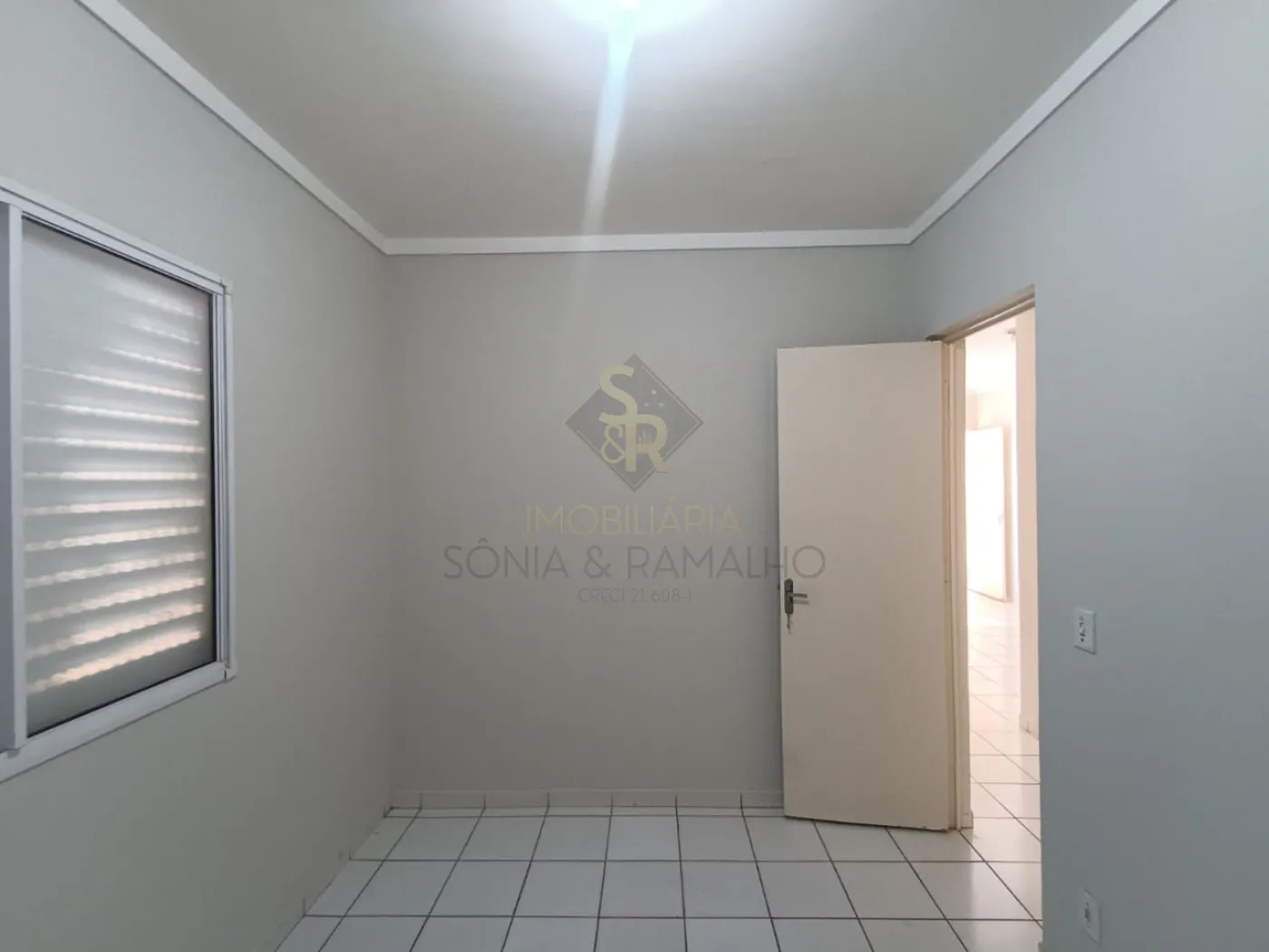 Alugar Apartamentos / Padr&atilde;o em Ribeir&atilde;o Preto R$ 1.200,00 - Foto 12