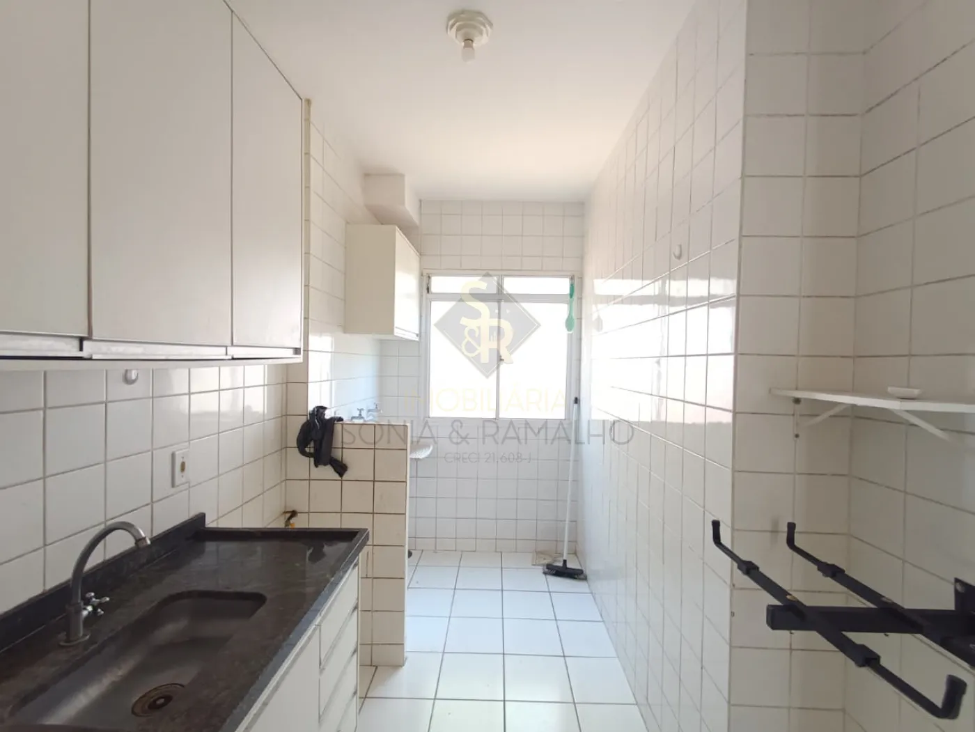 Alugar Apartamentos / Padr&atilde;o em Ribeir&atilde;o Preto R$ 1.200,00 - Foto 16