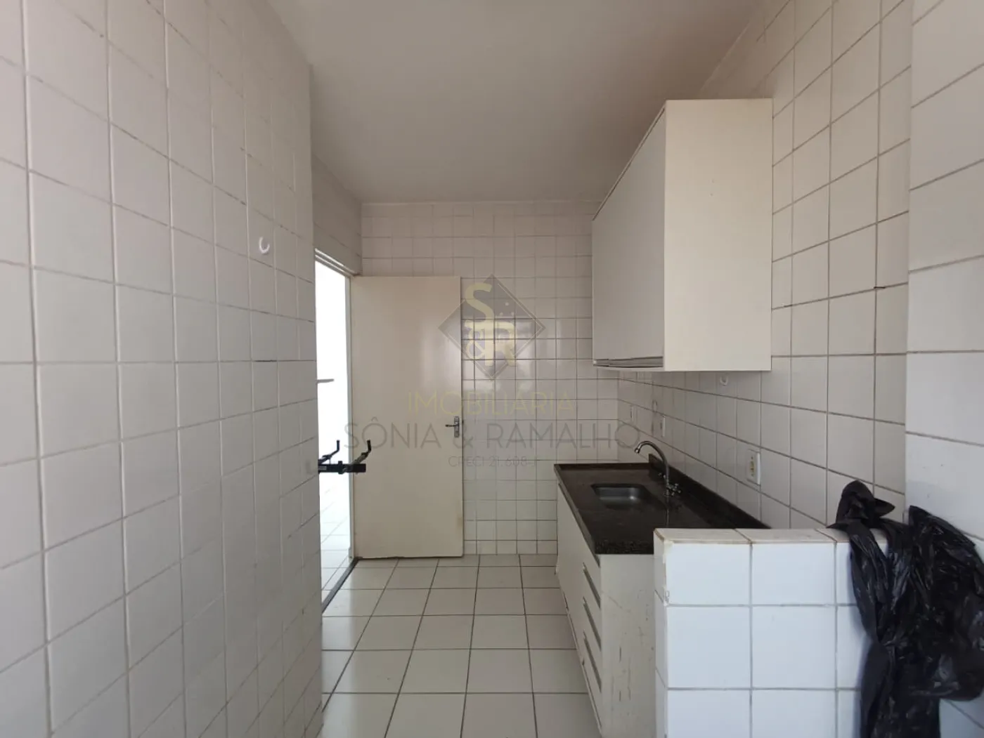 Alugar Apartamentos / Padr&atilde;o em Ribeir&atilde;o Preto R$ 1.200,00 - Foto 20