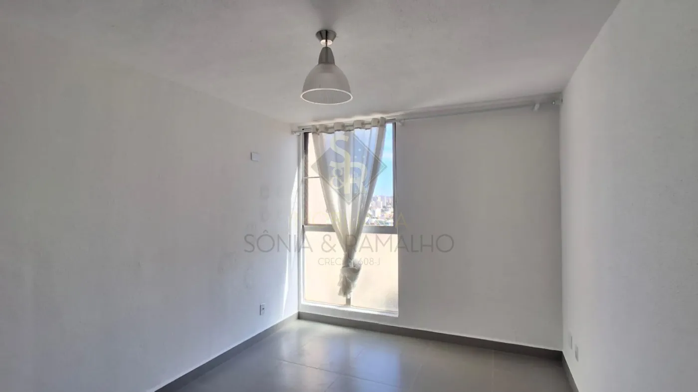 Alugar Apartamentos / Padr&atilde;o em Ribeir&atilde;o Preto R$ 1.500,00 - Foto 2