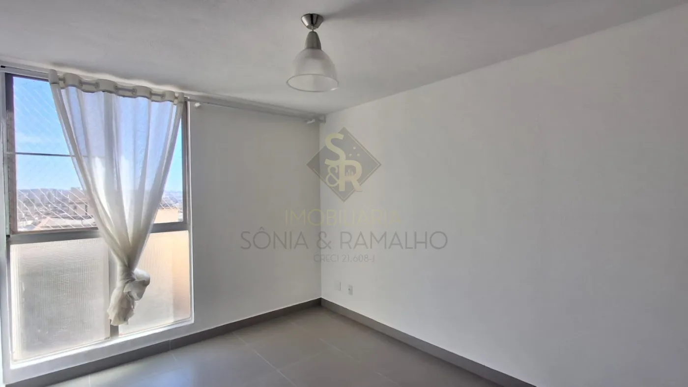 Alugar Apartamentos / Padr&atilde;o em Ribeir&atilde;o Preto R$ 1.500,00 - Foto 1