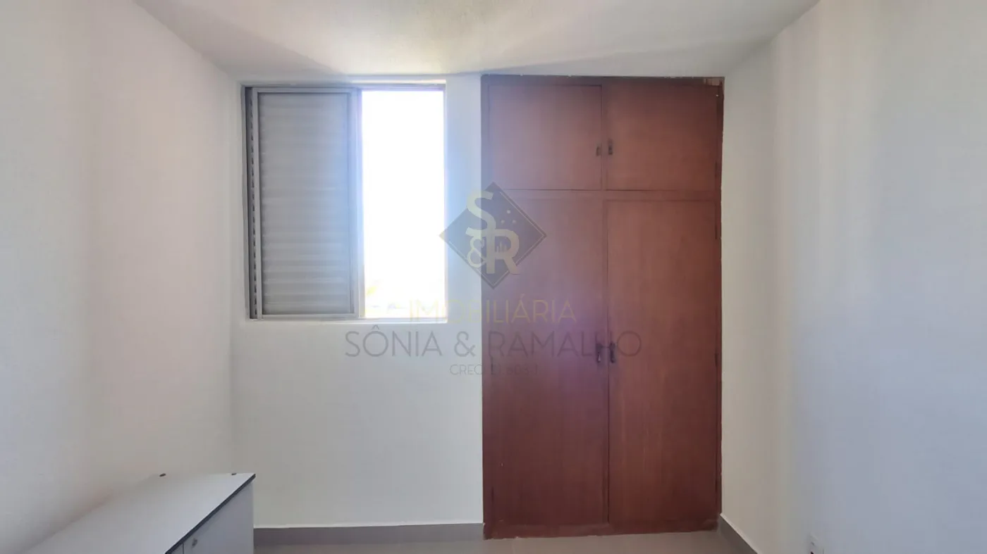 Alugar Apartamentos / Padr&atilde;o em Ribeir&atilde;o Preto R$ 1.500,00 - Foto 16