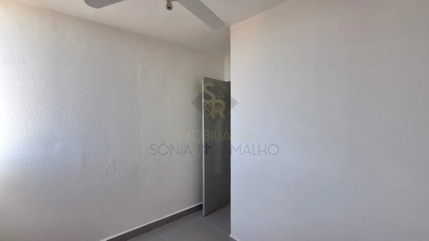 Alugar Apartamentos / Padr&atilde;o em Ribeir&atilde;o Preto R$ 1.500,00 - Foto 31