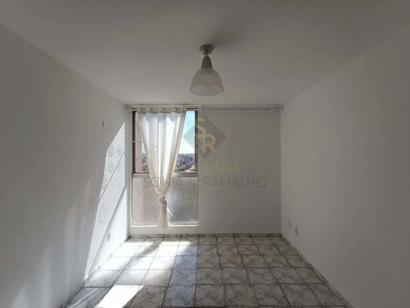 Alugar Apartamentos / Padr&atilde;o em Ribeir&atilde;o Preto R$ 1.500,00 - Foto 2