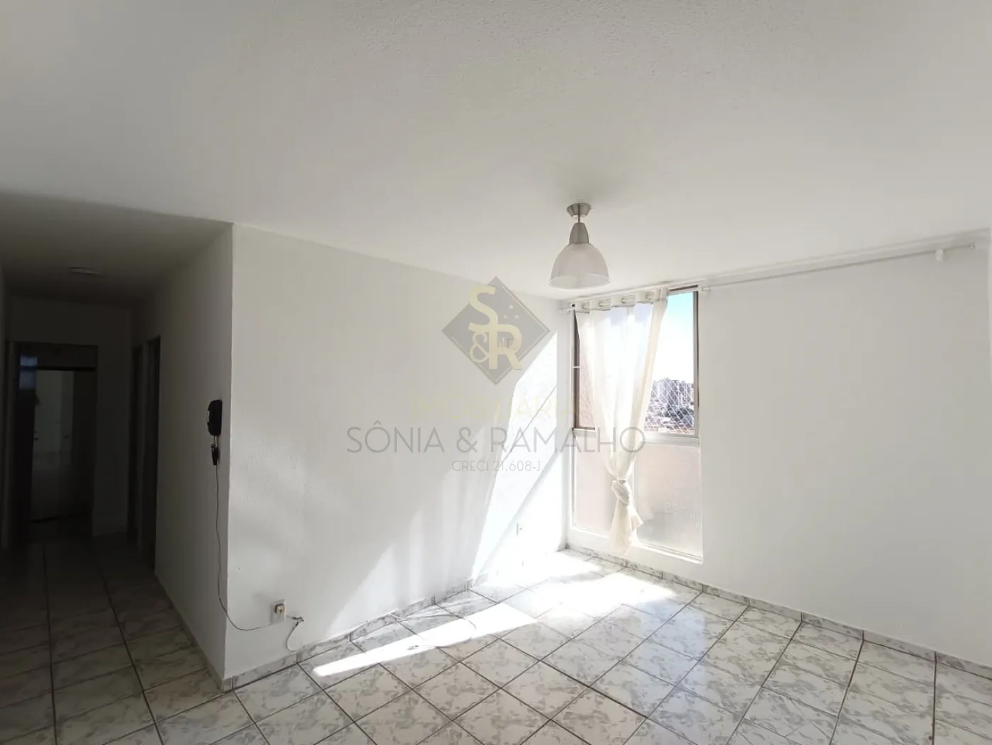 Alugar Apartamentos / Padr&atilde;o em Ribeir&atilde;o Preto R$ 1.500,00 - Foto 1