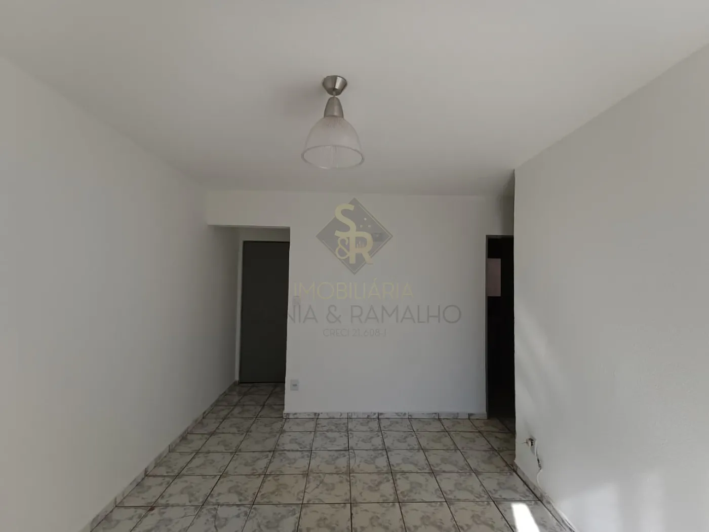 Alugar Apartamentos / Padr&atilde;o em Ribeir&atilde;o Preto R$ 1.500,00 - Foto 4