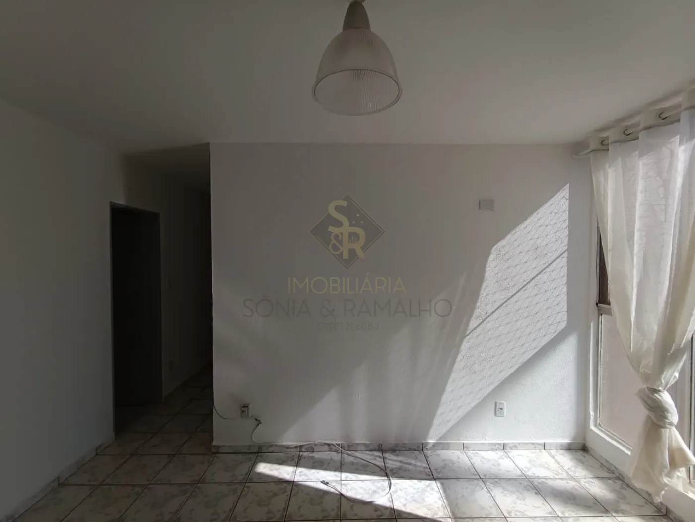 Alugar Apartamentos / Padr&atilde;o em Ribeir&atilde;o Preto R$ 1.500,00 - Foto 3