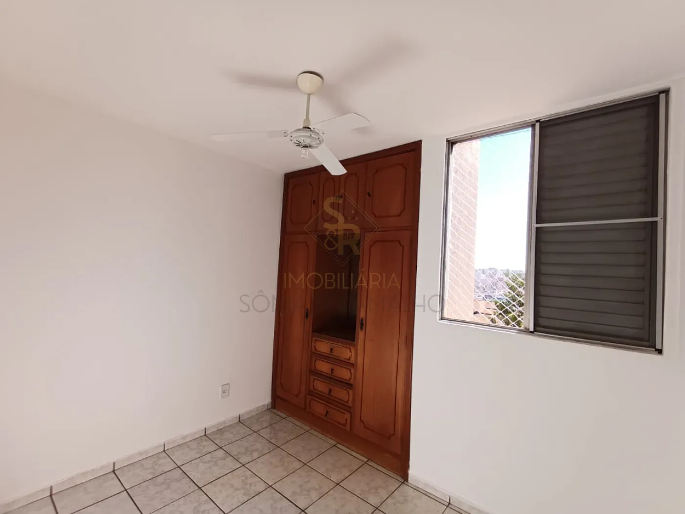 Alugar Apartamentos / Padr&atilde;o em Ribeir&atilde;o Preto R$ 1.500,00 - Foto 16