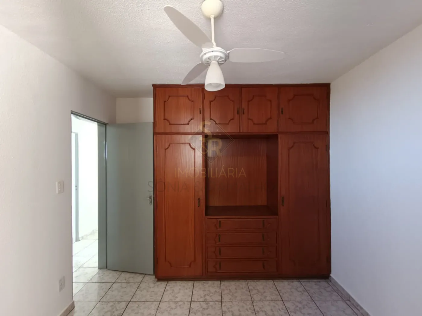 Alugar Apartamentos / Padr&atilde;o em Ribeir&atilde;o Preto R$ 1.500,00 - Foto 17
