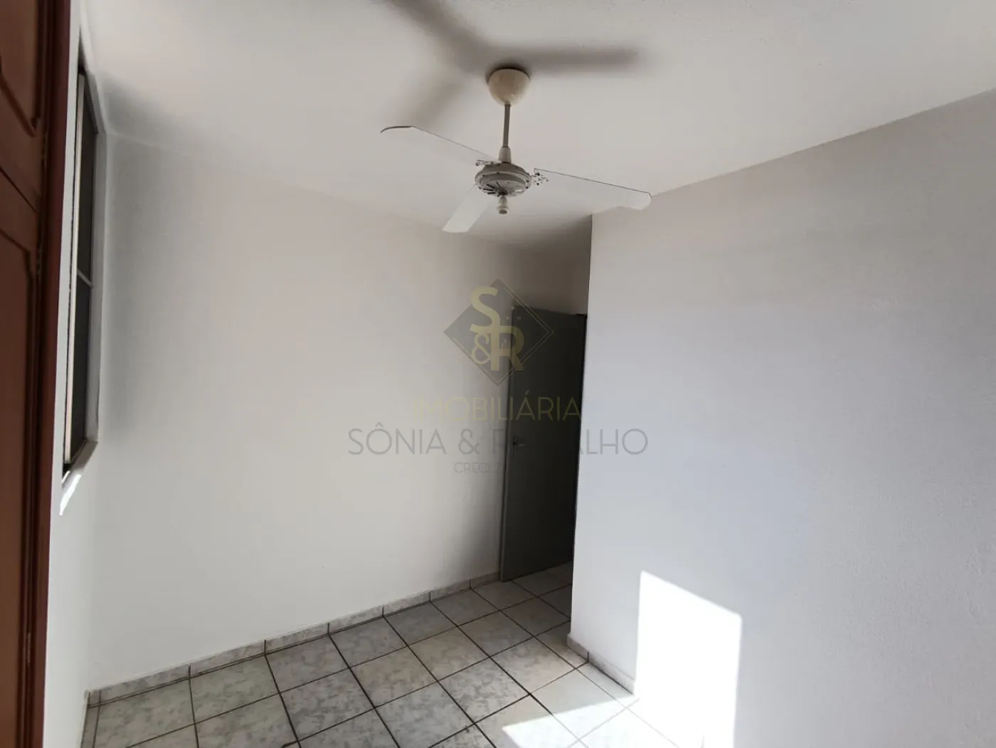 Alugar Apartamentos / Padr&atilde;o em Ribeir&atilde;o Preto R$ 1.500,00 - Foto 21
