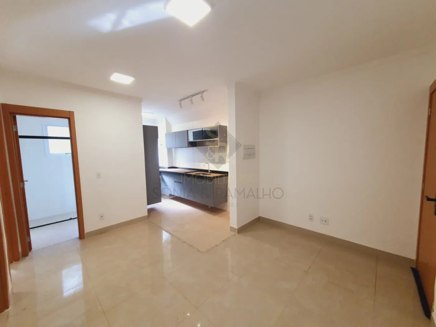 Comprar Apartamentos / Padr&atilde;o em Ribeir&atilde;o Preto R$ 159.000,00 - Foto 1