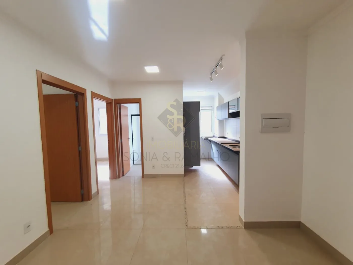 Comprar Apartamentos / Padr&atilde;o em Ribeir&atilde;o Preto R$ 159.000,00 - Foto 2